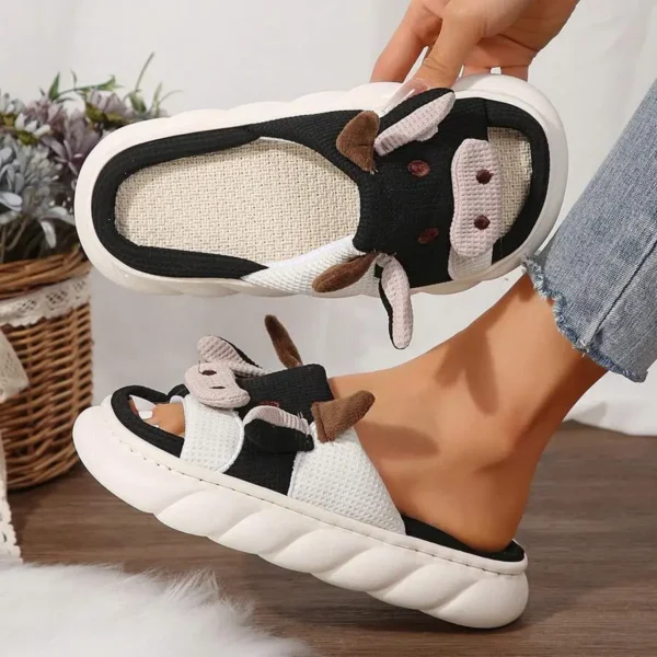 Papuci de casa, confortabili si usori, model vacuta, Negru - imagine 3